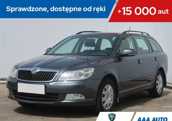 samochody osobowe Skoda Octavia cena 23600 przebieg: 208953, rok produkcji 2012 z Mikstat